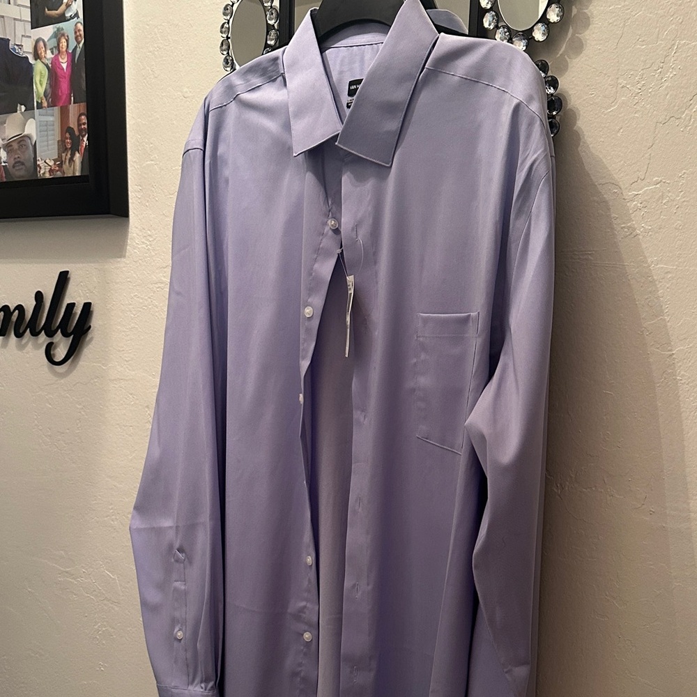 Van Heusen Men's Lavender Dress Shirt NWT